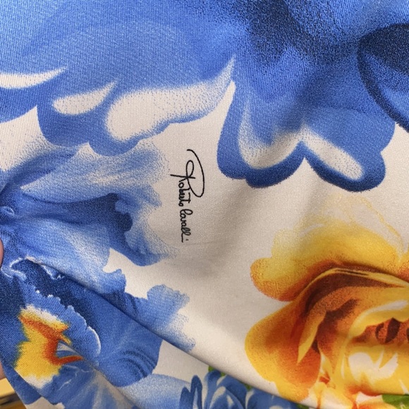 Roberto Cavalli set - Picture 5 of 11